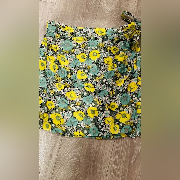 Mango Floral Skirt with Yellow and Teal Accents - Picture 5 of 8